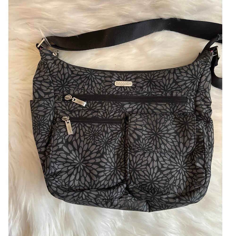 Baggallini Onyx Floral Nylon Multi-Pocket Crossbody Bag Black Gray